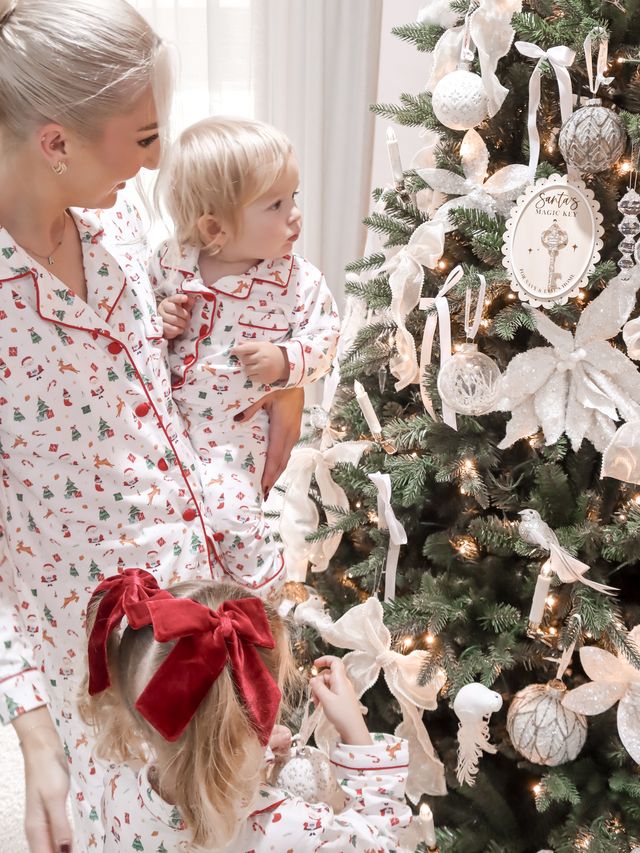 Santa's Crew Pajamas Women Size